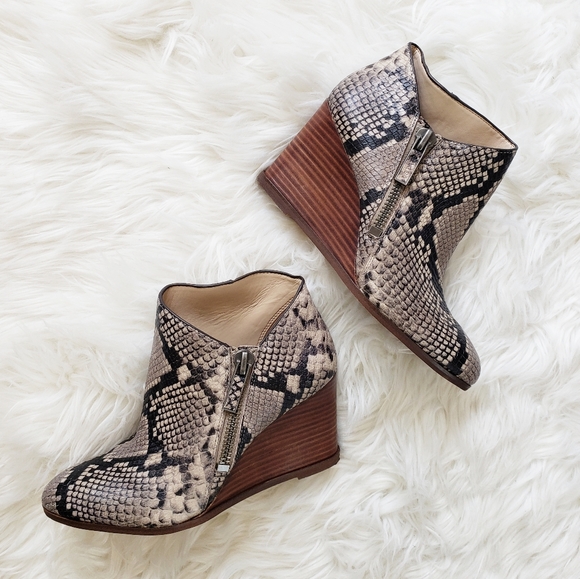 kaleb wedge bootie